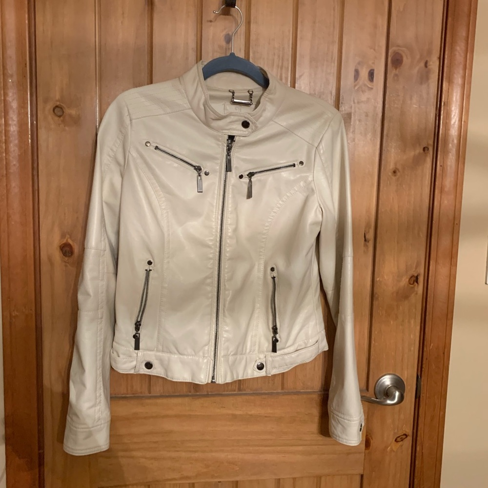 Women white/cream pleather jacket